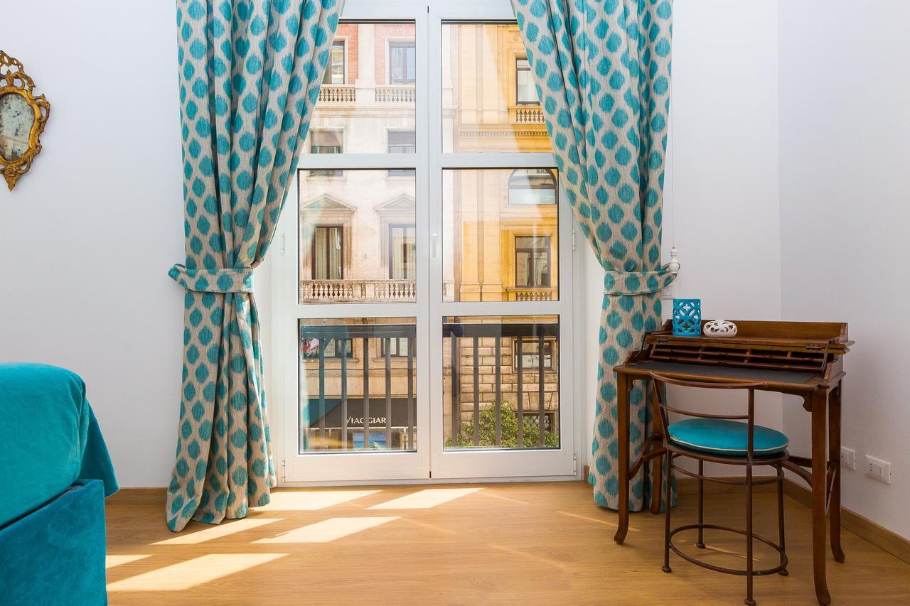 Prestigious Apartment Via Barberini Rome Bagian luar foto